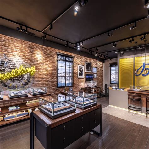 photos de breitling boutique marseille